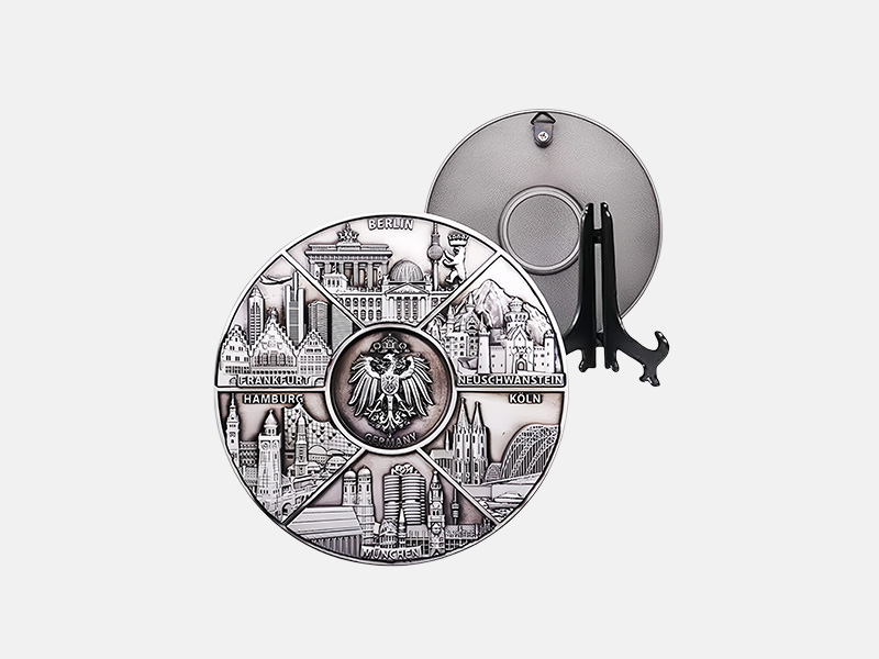 Souvenir Plates