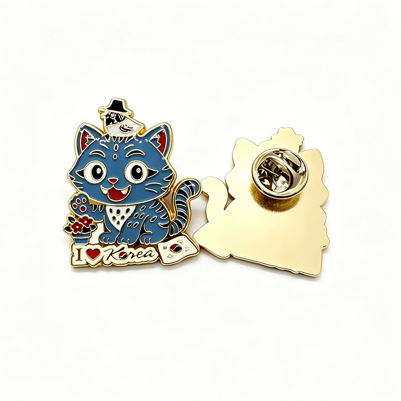 Metal Face Mask Shaped Badge Pins