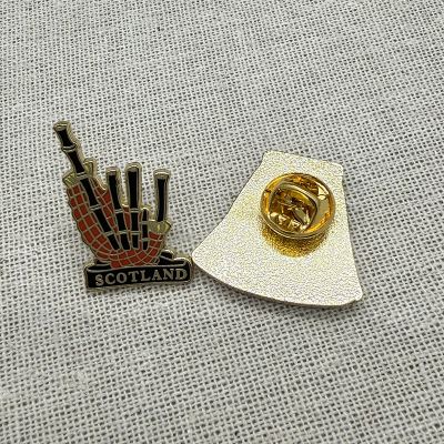 Scotland Bagpipes Badge Pins