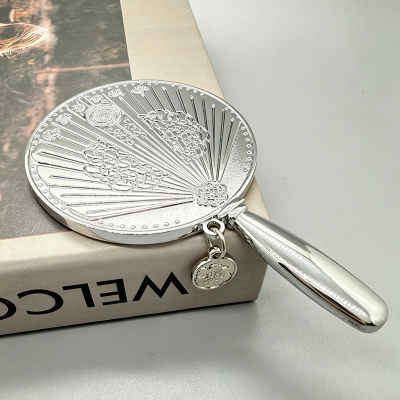 Metal Mini Mirror with Handle 